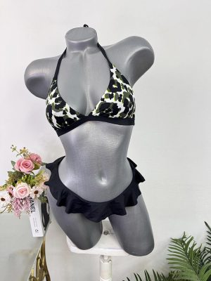 Costum de baie doua piese  M