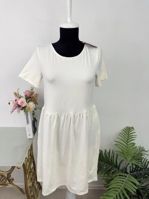 Rochie pret eticheta 30 euro Pieces S