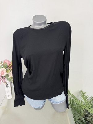 Bluza neagra fluida finuta Mango S