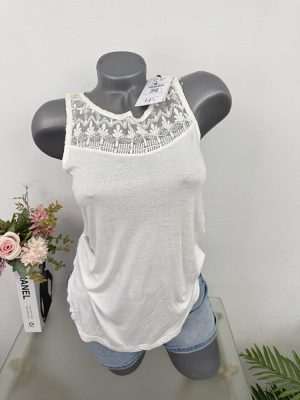 Maieu pret eticheta 15 euro Bershka S