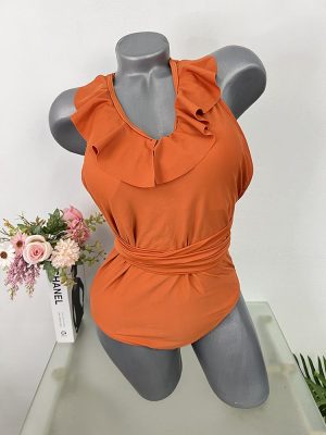 Costum de baie intreg  S merge si la m