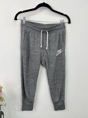Pantaloni trei sferturi Nike XS