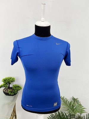 Tricou sport Nike S