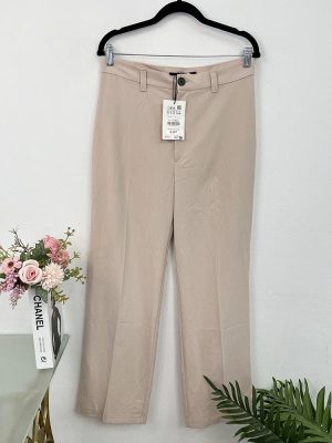 Pantaloni lejeri pret eticheta26 euro Pull&Bear 42
