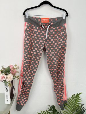 Pantaloni trening Superdry 40