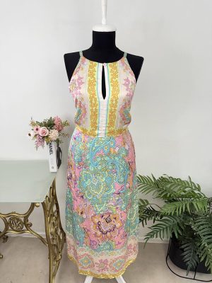 Rochie calitativa cu captuseala 100% vascoza Ana Alcazar M pret retail 169 euro